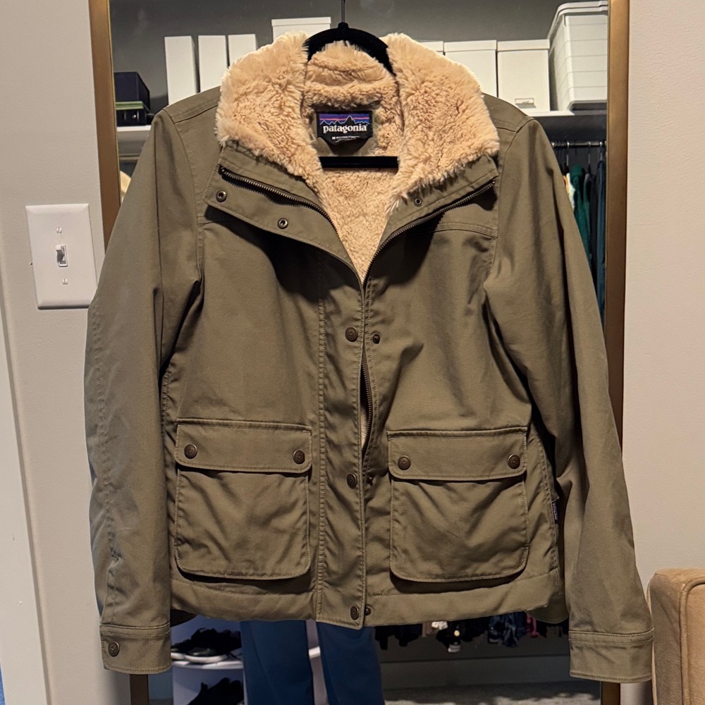 Patagonia Khaki Jacket with Cream Lining